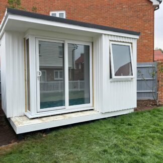 Professional Contemporary Garden Room