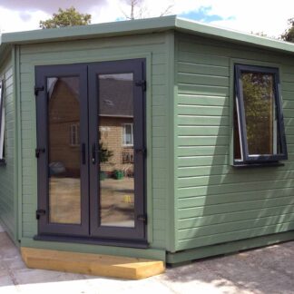 Corner Garden Room