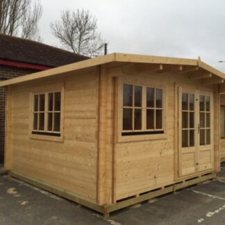 Brenzett Log Cabin
