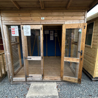 8x8 pent studio.