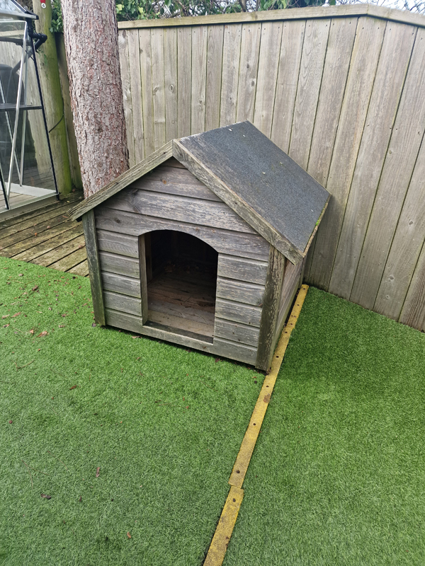 3 x 3 Dog Kennel (Ex Display) Skinners Sheds