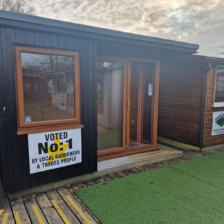 Contemp Garden Room 01