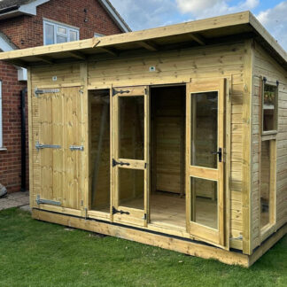 Summerhouse with integrated storage