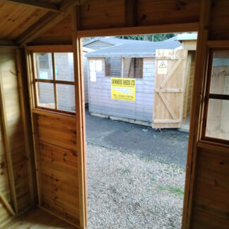8 X 6 SHED SUMMERHOUSE 3