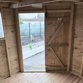 8x8 corner pent shed int