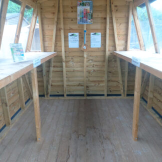Double pot shed 8x10' inside view