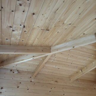 hastings cabin internal roof (2)