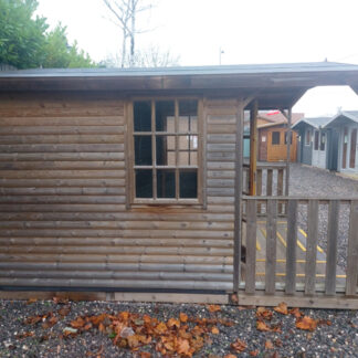 Loglap cabin 10x8' w 4ft veranda left side view