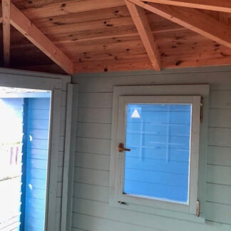 London 2.6Mx2.6M 28MM Logs Cabin Internal 3