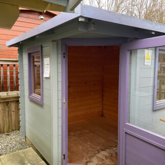 London Cabin 28mm. 2.6mtr. x 2.6mtr  ex display