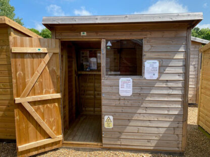7x5 Pent Shed (Ex Display) - Image 2