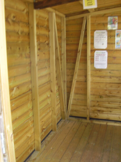 8 X 6 Single Potting Shed (Ex Display) - Image 4