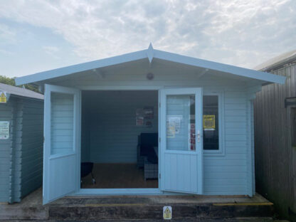 3.8M x 3M Untreated Interlocking Olympian Silver Log Cabin (40mm Value Deluxe) (Ex Display) - Image 2