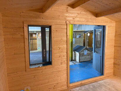 3.8M x 3M Untreated Interlocking Olympian Silver Log Cabin (40mm Value Deluxe) (Ex Display) - Image 5