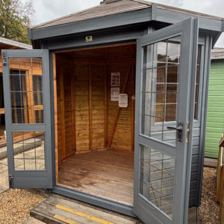 FRE Belvoir 8x6 doors open